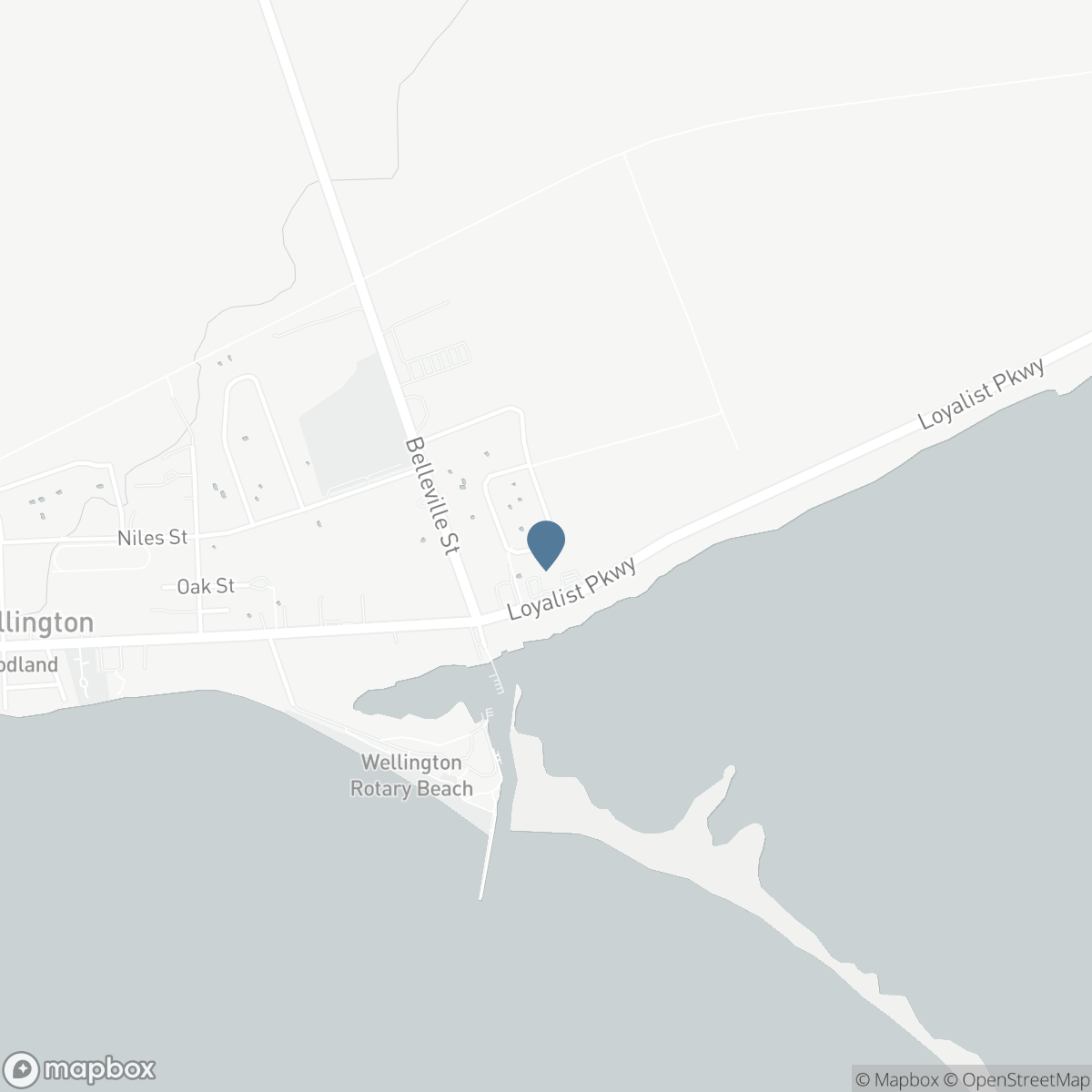 4 HARBOURVIEW CRESCENT, Prince Edward, Ontario K0K 3L0